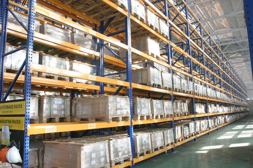 teardrop pallet rack China supplier